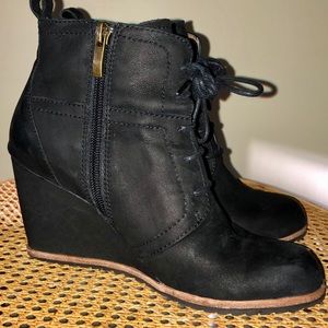 Brushed black suede Biala wedge shoes size…